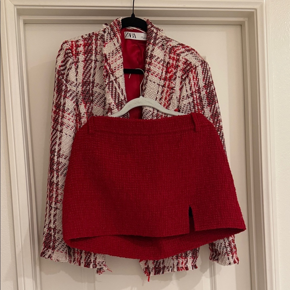 Zara - Women's Red, White Plaid Blazer & Red Skirt - Picture 4 of 6